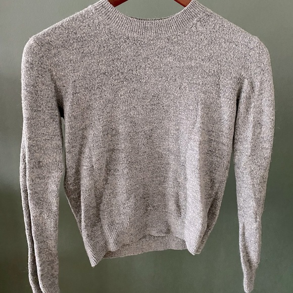 Grey sweater - Picture 2 of 3